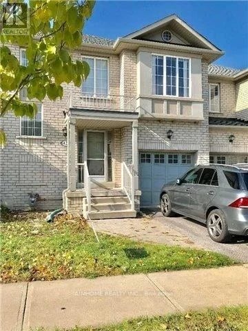 42 Holmwood Street, Richmond Hill (Langstaff), Ontario, L4B4K5, Richmond Hill (Langstaff), Ontario — photo 1 of 5