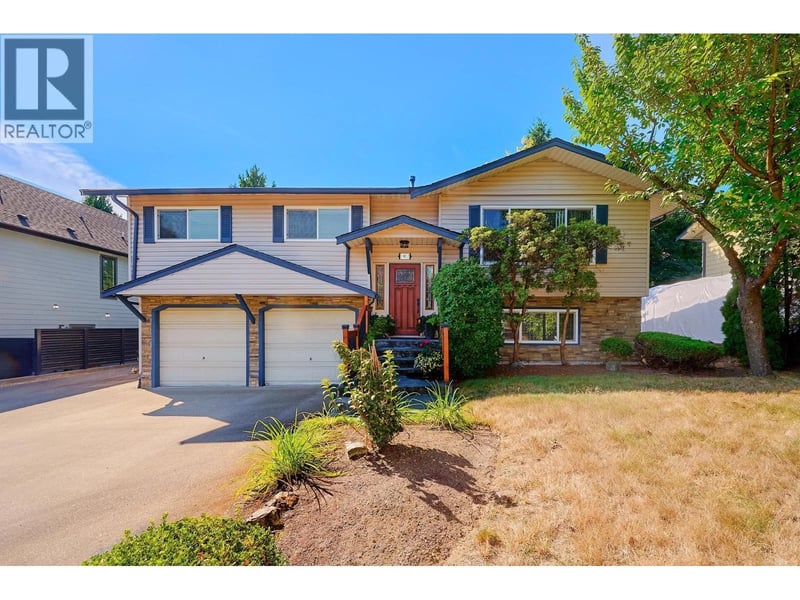 19852 116A Avenue, Pitt Meadows, British Columbia, V3Y1N8, Pitt Meadows, British Columbia — photo 1 of 5