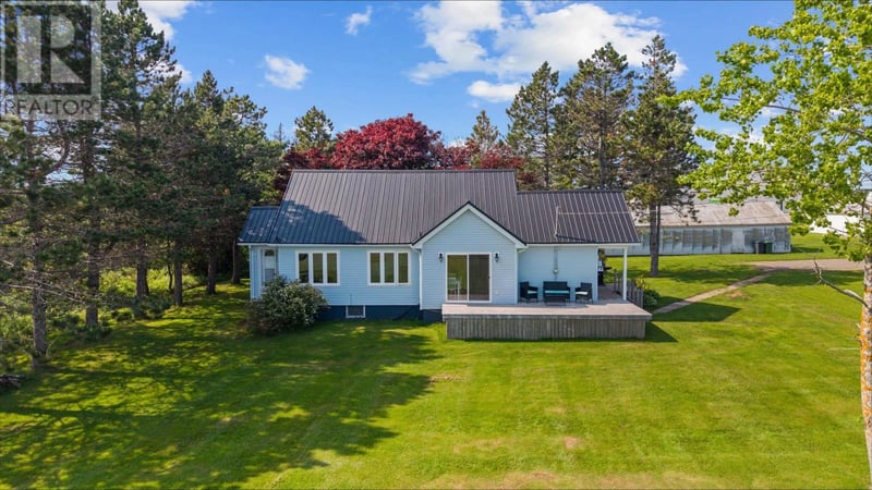 3783 EAST POINT Road, South Lake, Prince Edward Island, C0A2B0, South Lake, Prince Edward Island — photo 1 of 5