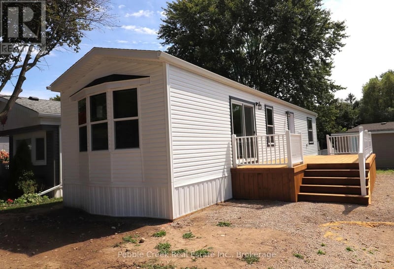 17 Sutton Drive, Ashfield-Colborne-Wawanosh (Colborne), Ontario, N7A3Y3, Ashfield-Colborne-Wawanosh (Colborne), Ontario — photo 1 of 5