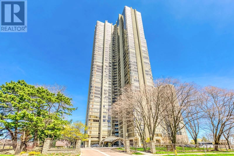 #2011 2045 Lakeshore Boulevard West, Toronto (Mimico), Ontario, M8V2Z6, Toronto (Mimico), Ontario — photo 1 of 5