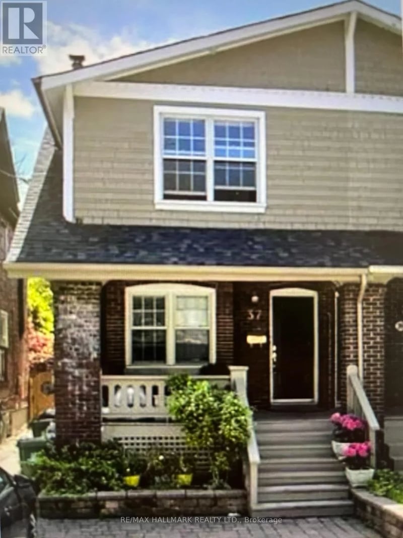 #Main Fl 37 Lola Road, Toronto (Yonge-Eglinton), Ontario, M5P1E5, Toronto (Yonge-Eglinton), Ontario — photo 1 of 5