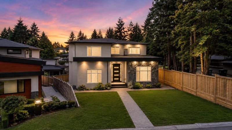 13995 79A Avenue, Surrey, British Columbia, V3W2Z5, Surrey, British Columbia — photo 1 of 5