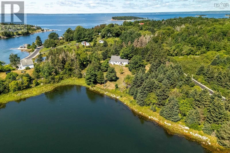91 Boutiliers Cove Road, Hacketts Cove, Nova Scotia, B3Z3J5, Hacketts Cove, Nova Scotia — photo 1 of 5