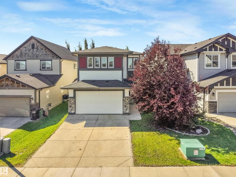 22123 95 AV NW, Edmonton, Alberta, T5T4N3, Edmonton, Alberta — photo 1 of 5
