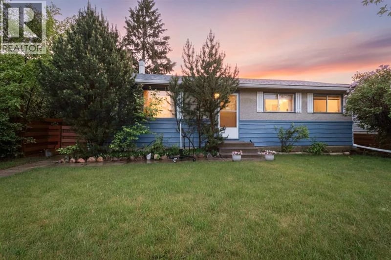 39 Ogden Ave. Avenue, Red Deer, Alberta, T4N5B2, Red Deer, Alberta — photo 1 of 5