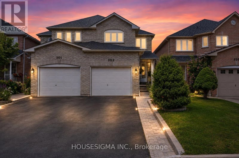 902 Applecroft Circle, Mississauga (East Credit), Ontario, L5V2A7, Mississauga (East Credit), Ontario — photo 1 of 5