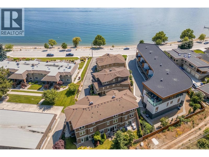 #6 4356 Beach Avenue, Peachland, British Columbia, V0H1X6, Peachland, British Columbia — photo 1 of 5