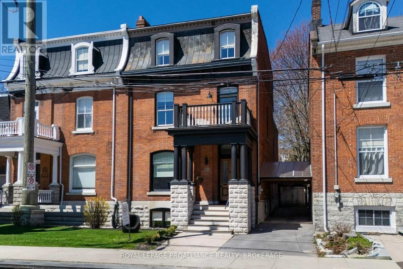 28 Wellington Street, Kingston (Central City East), Ontario, K7L3C1, Kingston (Central City East), Ontario — photo 1 of 5