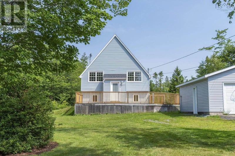 4101 Highway 7, Porters Lake, Nova Scotia, B3E1G3, Porters Lake, Nova Scotia — photo 1 of 5