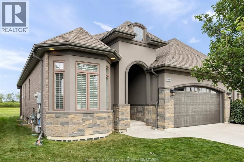 1800 CYPRESS Avenue, Windsor, Ontario, N8P0E3, Windsor, Ontario — photo 1 of 5