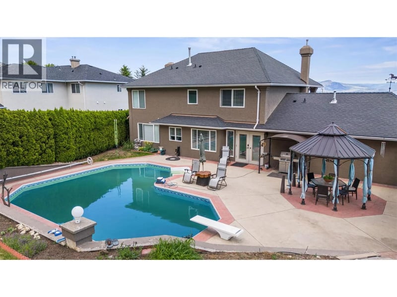 3016 Lakeview Cove Road, West Kelowna, British Columbia, V1Z3P7, West Kelowna, British Columbia — photo 1 of 5