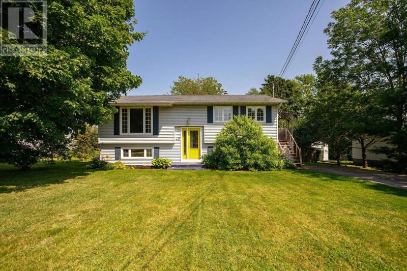40 Poplar Drive, Cornwall, Prince Edward Island, C0A1H0, Cornwall, Prince Edward Island — photo 1 of 5
