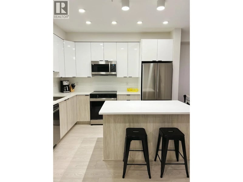 #415 11655 FRASER Street, Maple Ridge, British Columbia, V2X2E5, Maple Ridge, British Columbia — photo 1 of 5