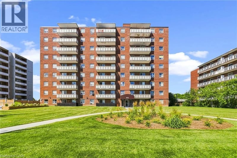 #202 851 QUEENSTON Road, Hamilton, Ontario, L8H4X5, Hamilton, Ontario — photo 1 of 5