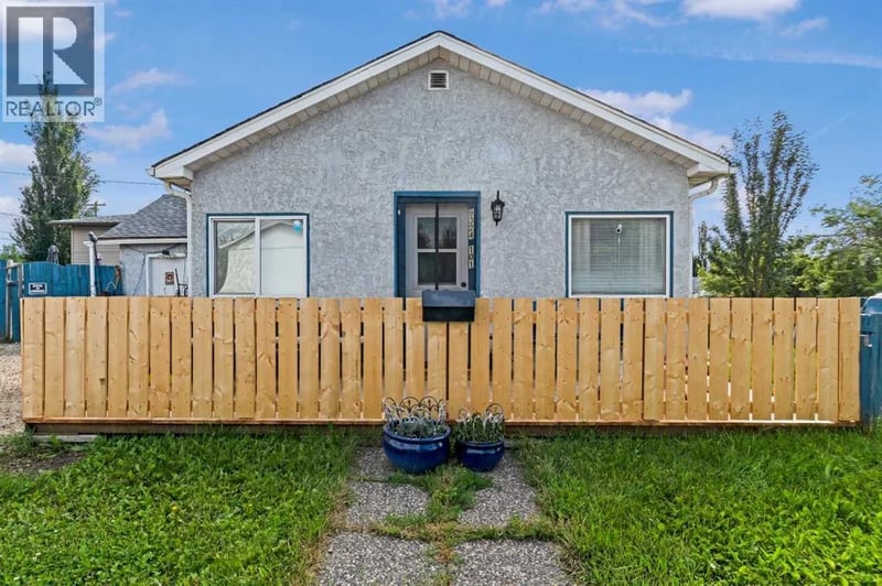 9324 101 Avenue, Grande Prairie, Alberta, T8V0W6, Grande Prairie, Alberta — photo 1 of 5