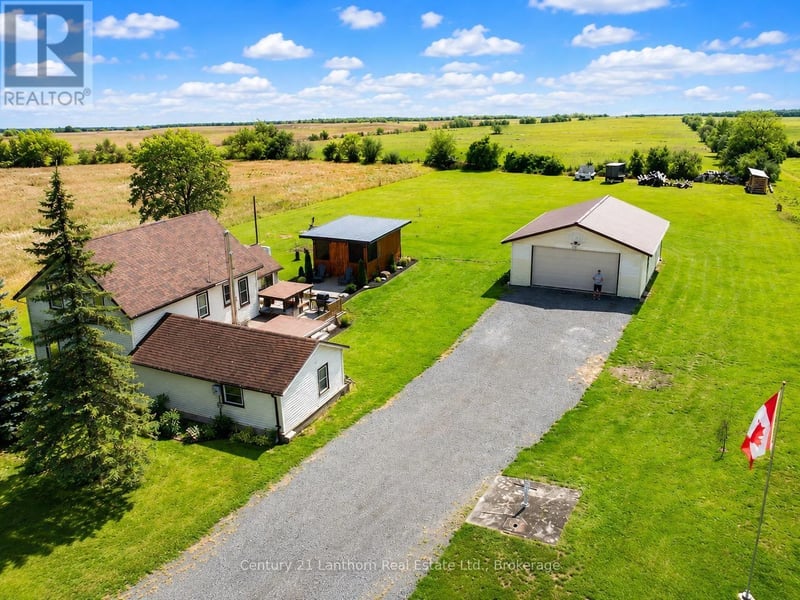 1039 Christian Road, Prince Edward County (Hillier Ward), Ontario, K0K1G0, Prince Edward County (Hillier Ward), Ontario — photo 1 of 5