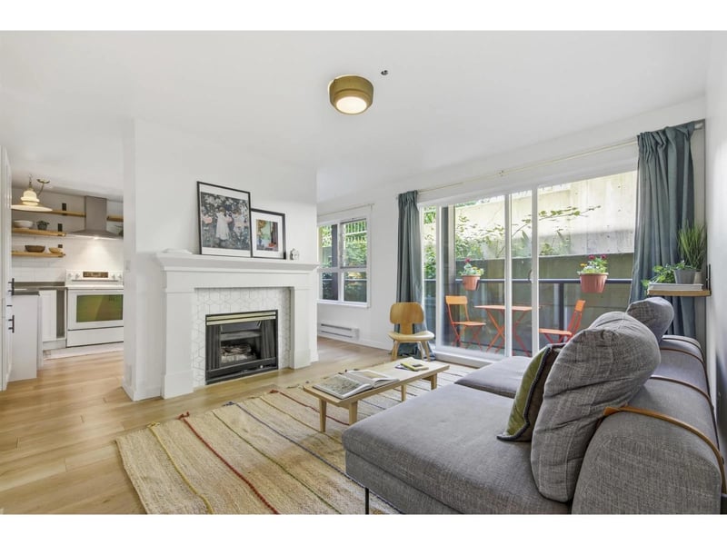#205 33165 2ND Avenue, Mission, British Columbia, V2V6T8, Mission, British Columbia — photo 1 of 5