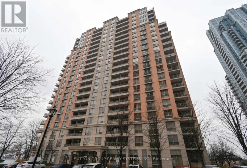 #605 5229 Dundas Street West, Toronto (Islington-City Centre West), Ontario, M9B6L9, Toronto (Islington-City Centre West), Ontario — photo 1 of 5