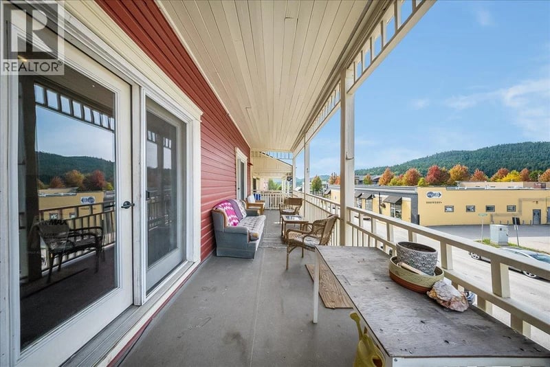 #7 2044 Washington Street, Rossland, British Columbia, V0G1Y0, Rossland, British Columbia — photo 1 of 5