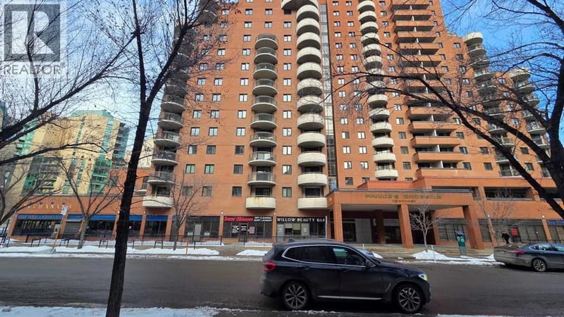 738 3 Avenue Southwest, Calgary, Alberta, T2P0J7, Calgary, Alberta — photo 1 of 5