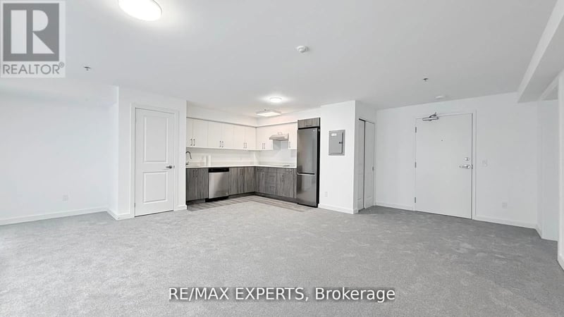 #302 45 Connaught Avenue, Toronto (Greenwood-Coxwell), Ontario, M4L2V8, Toronto (Greenwood-Coxwell), Ontario — photo 1 of 5