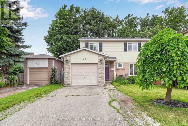 42 Peacock Boulevard, Port Hope, Ontario, L1A2X4, Port Hope, Ontario — photo 1 of 5