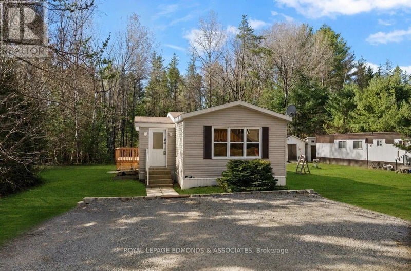 5 Hunters Run Lane, Laurentian Hills, Ontario, K0J1J0, Laurentian Hills, Ontario — photo 1 of 5