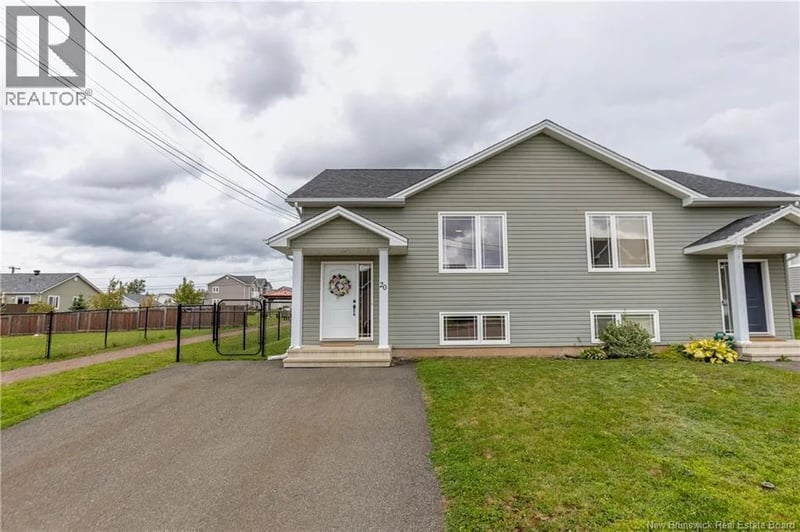 20 Edington Street, Moncton, New Brunswick, E1E0G6, Moncton, New Brunswick — photo 1 of 5