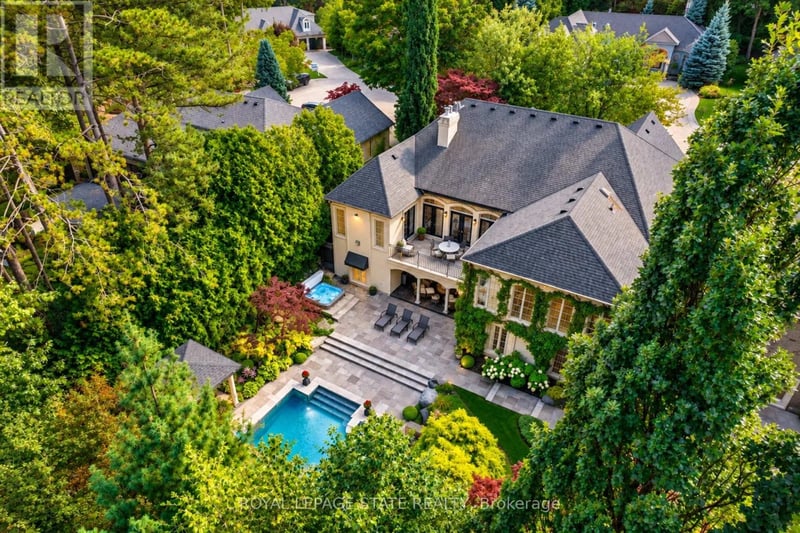 21 HARRINGTON Place, Hamilton (Ancaster), Ontario, L9G4Z2, Hamilton (Ancaster), Ontario — photo 1 of 5