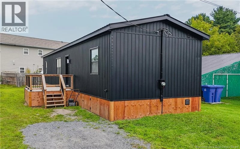 202 Union Street, Woodstock, New Brunswick, E7M2X5, Woodstock, New Brunswick — photo 1 of 5