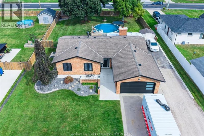 3 Fischer Crescent, Leamington, Ontario, N8H4S6, Leamington, Ontario — photo 1 of 5