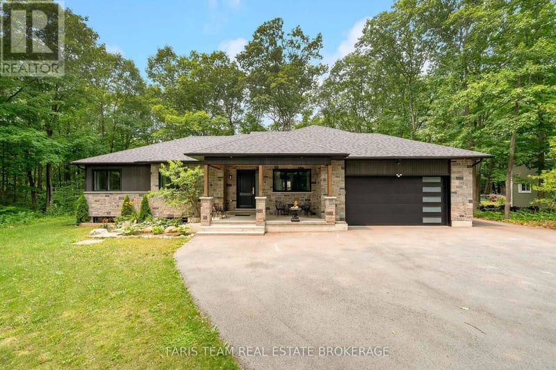 34 Oakwood Avenue, Tiny, Ontario, L9M0J2, Tiny, Ontario — photo 1 of 5