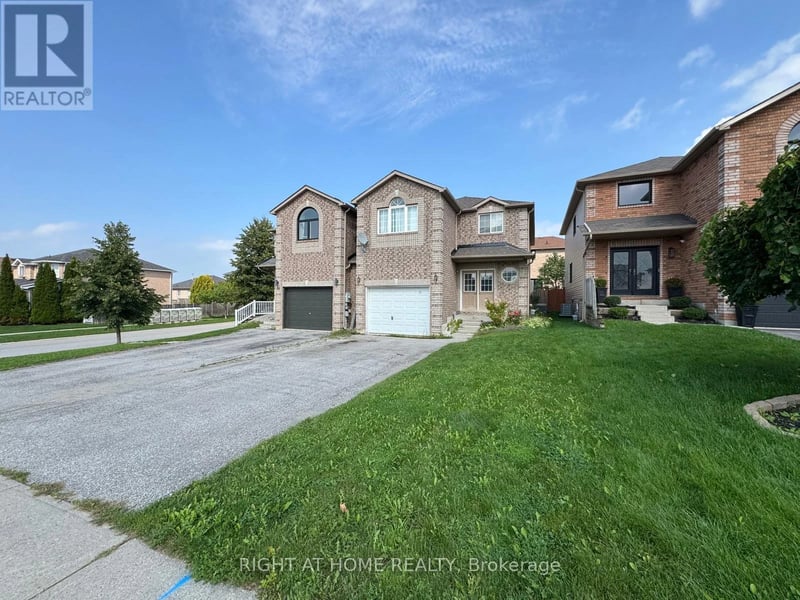 20 Courtney Crescent, Barrie (Painswick South), Ontario, L4N5S7, Barrie (Painswick South), Ontario — photo 1 of 5