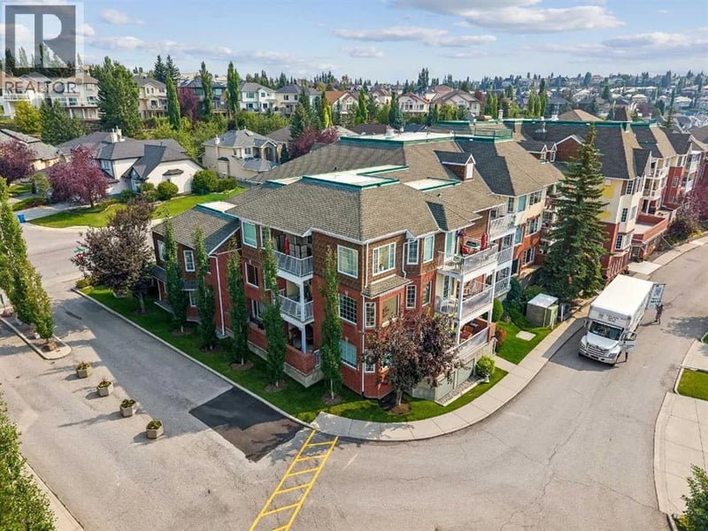 1203 Sienna Park Green Southwest, Calgary, Alberta, T3H3N7, Calgary, Alberta — photo 1 of 5