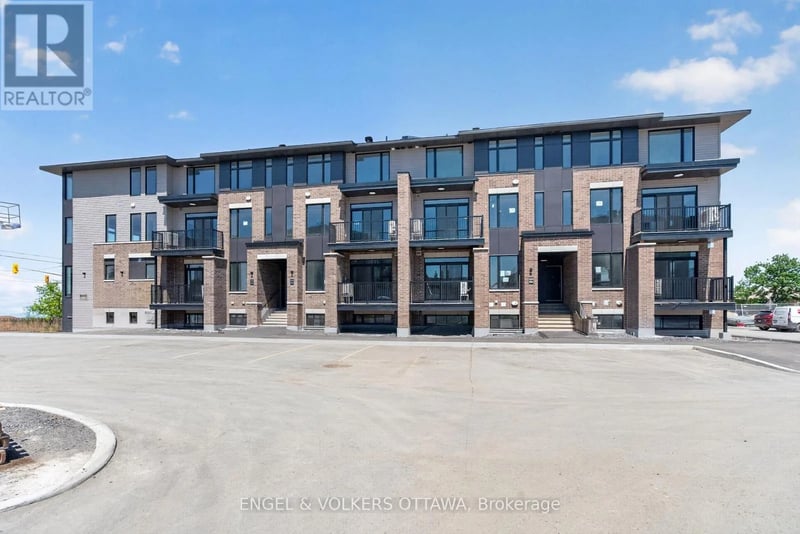 120 Stardust Private, Ottawa, Ontario, K1T3W6, Ottawa, Ontario — photo 1 of 5