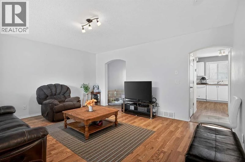 260 Stonemere Place, Chestermere, Alberta, T1Z1N2, Chestermere, Alberta — photo 1 of 5