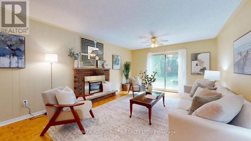 33 Pepper Tree Drive, Toronto (Centennial Scarborough), Ontario, M1C1Y5, Toronto (Centennial Scarborough), Ontario — photo 1 of 5