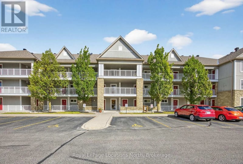 #205 40 Mulligan Lane, Wasaga Beach, Ontario, L9Z0C5, Wasaga Beach, Ontario — photo 1 of 5