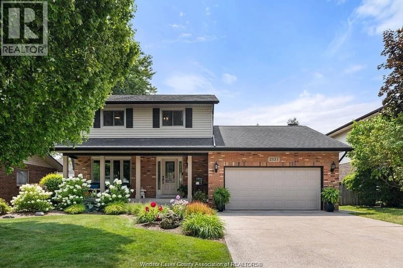 2137 EDGEMORE Avenue, LaSalle, Ontario, N9H2K1, LaSalle, Ontario — photo 1 of 5