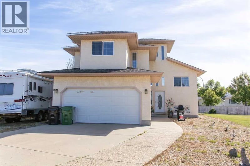 6603 55 Avenue, Camrose, Alberta, T4V4E4, Camrose, Alberta — photo 1 of 5