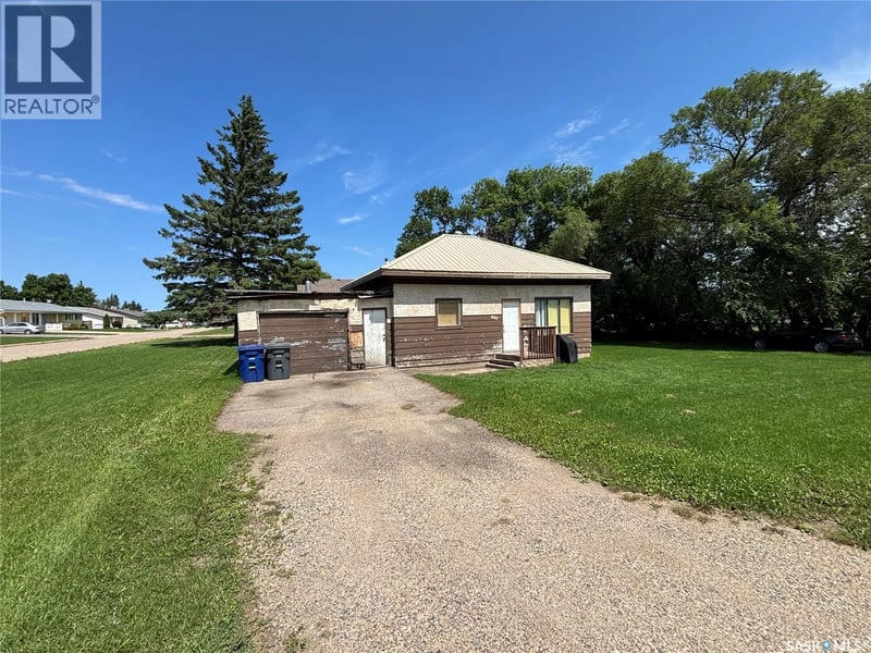 465 1st AVENUE S, Duck Lake, Saskatchewan, S0K1J0, Duck Lake, Saskatchewan — photo 1 of 5