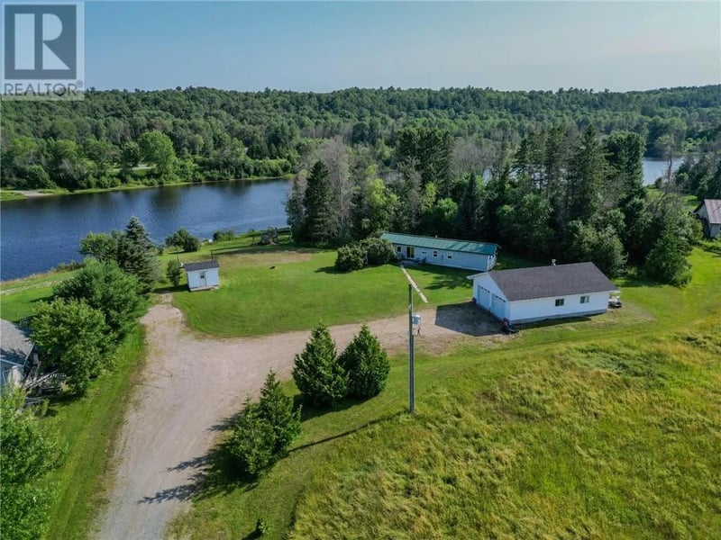 1200 River Road, Massey, Ontario, P0P1P0, Massey, Ontario — photo 1 of 5
