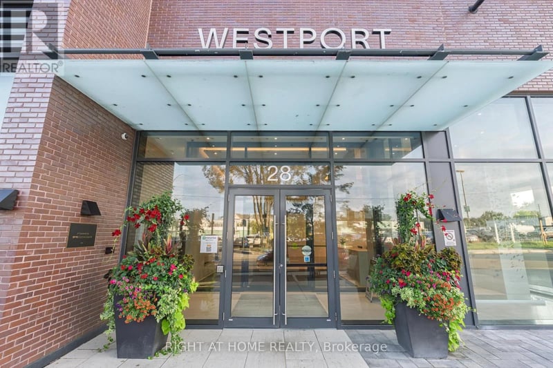 #1204 28 Ann Street, Mississauga (Port Credit), Ontario, L5G0E1, Mississauga (Port Credit), Ontario — photo 1 of 5