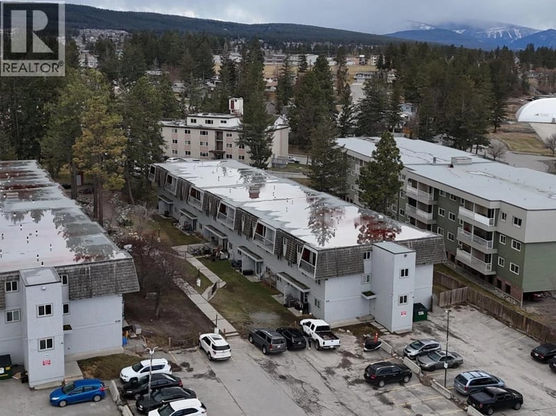 #207 2117 2nd Street North, Cranbrook, British Columbia, V1C3L4, Cranbrook, British Columbia — photo 1 of 5
