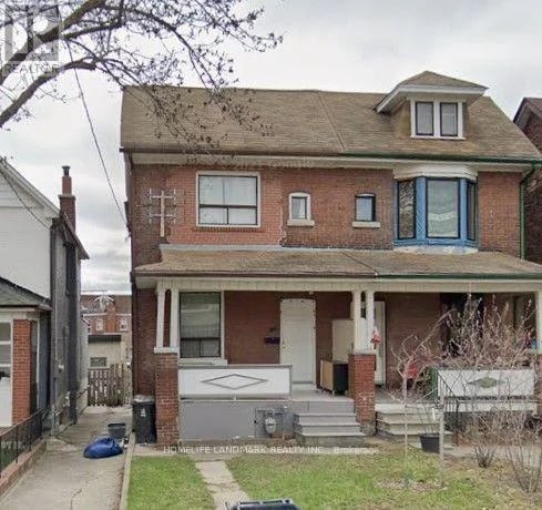 19 Armstrong Avenue, Toronto (Dovercourt-Wallace Emerson-Junction), Ontario, M6H1V9, Toronto (Dovercourt-Wallace Emerson-Junction), Ontario — photo 1 of 5