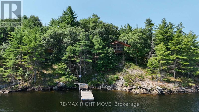 3140 Island 1810, Georgian Bay (Gibson), Ontario, P0E1E0, Georgian Bay (Gibson), Ontario — photo 1 of 5