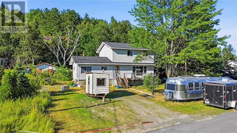 25 SAVARD Road, Wahnapitae, Ontario, P0M3C0, Wahnapitae, Ontario — photo 1 of 5