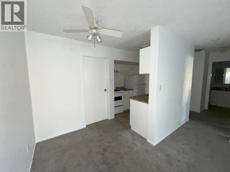 #211 282 BROADWAY Avenue, Williams Lake, British Columbia, V2G4J8, Williams Lake, British Columbia — photo 1 of 5