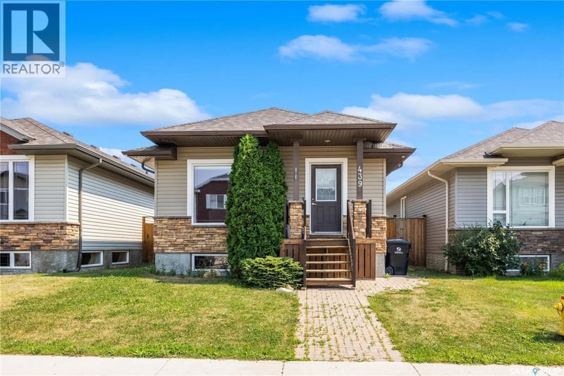 439 Coad MANOR, Saskatoon, Saskatchewan, S7R0C6, Saskatoon, Saskatchewan — photo 1 of 5